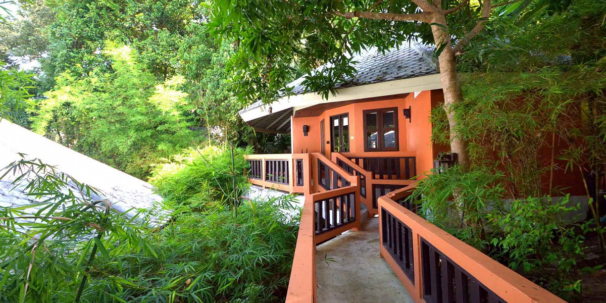 Tropical Hillside Villa