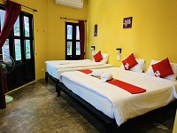 Basic Beach Front Family Room for 5 Persons