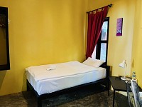 Basic Beach Front Family Room for 5 Persons