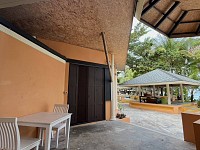 Basic Beach Front Family Room for 6 Persons